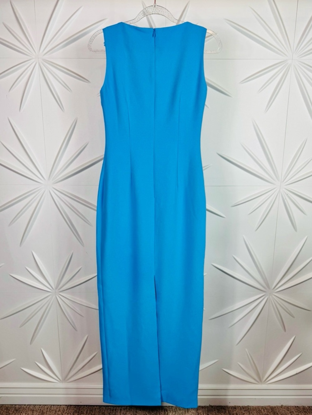 Elliatt Dali Floral Applique Gown in Blue - Picture 17 of 17